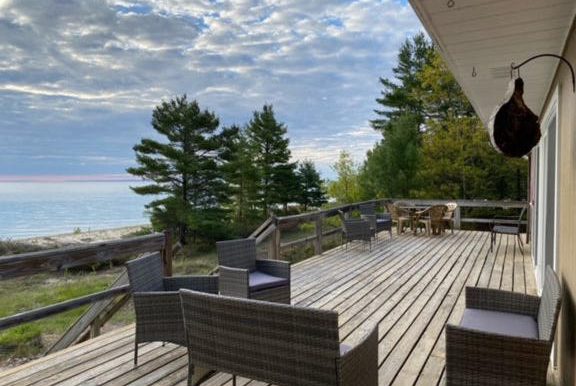 beaver-island-sand-bay-beach-house-10bi21a