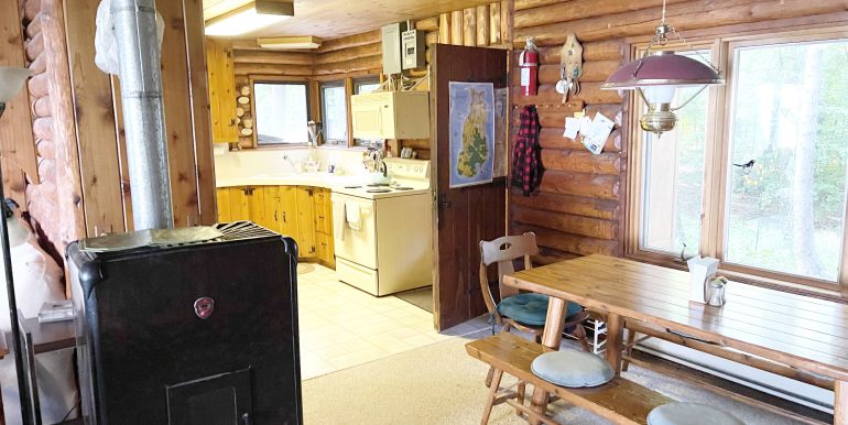 pinebeach-beaver-island-rental-home-9